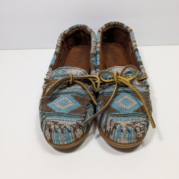 Minnetonka Baja Aztec Tribal Print Turquoise Geometric Hardsole Moccasin 8.5 - Picture 1 of 14